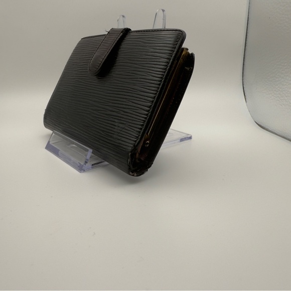 Louis Vuitton Black Epi Leather French Purse Wallet Gold | Women’s | Used | - Picture 2 of 10